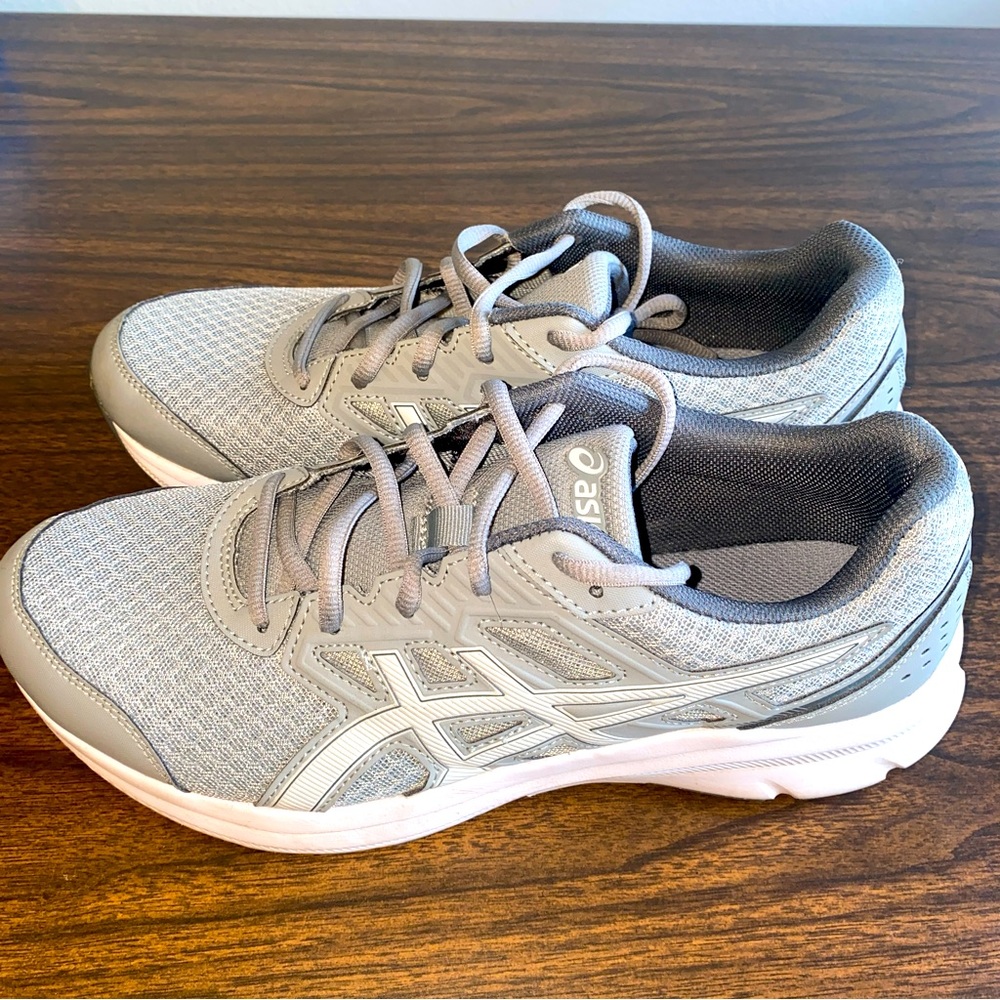 ASICS Athletic Shoes Like New Mens Size 9.5